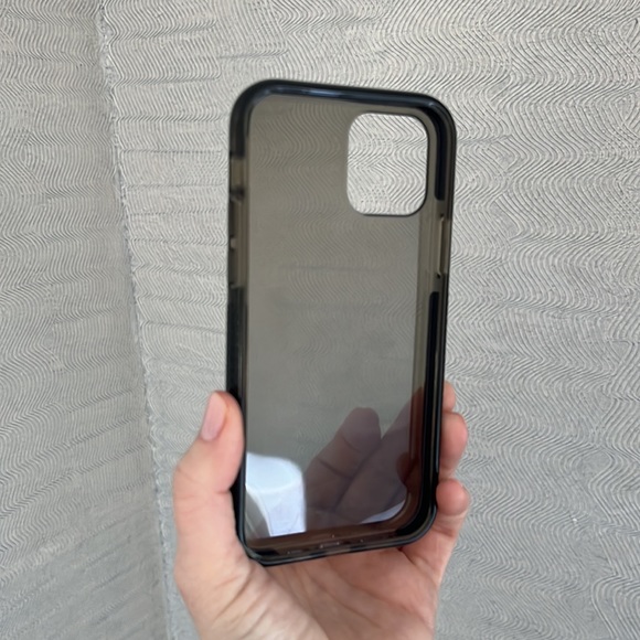 Body Guardz iPhone 12 Body Guardz case clear black - Picture 7 of 7